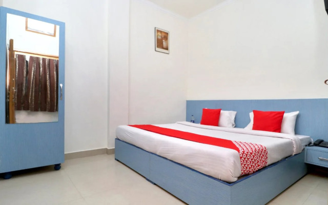 OYO 27669 Harkirat Niwas
