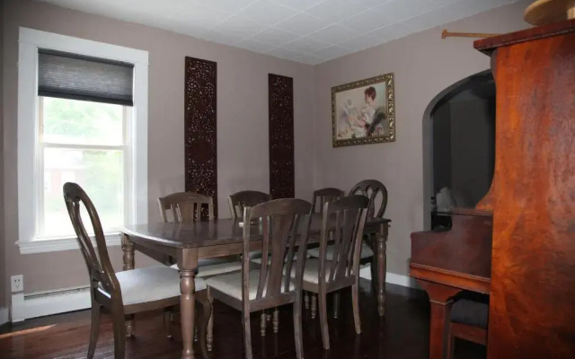 Charming Home Near Ski Areas