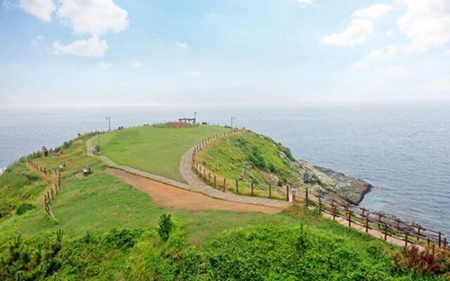 Geojedo Dream Hill Pension