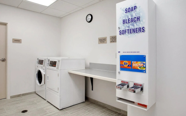 Springhill Suites Marriott Airport