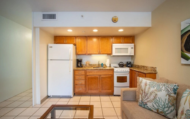Royal Kahana 602 Condo by Redawning