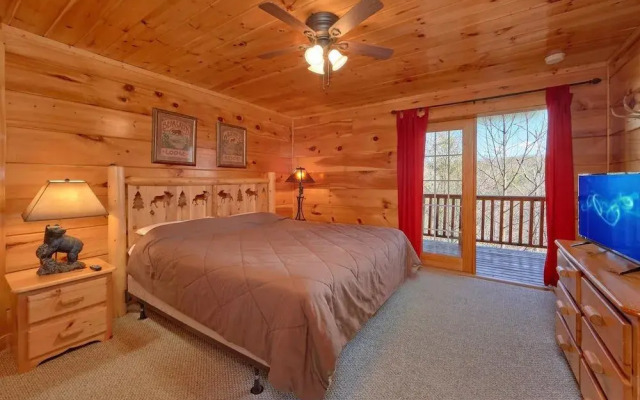 Smoky Mountain Serenity Apartment 3