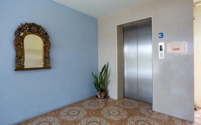 OYO 75356 Thipsiri Lodge