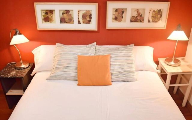 Arás Home. Gran Cocina, Terraza y Garaje