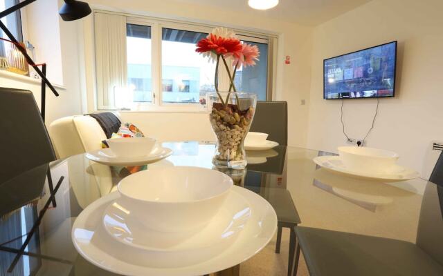 Mailbox Grand Central Prime Apartment- City View