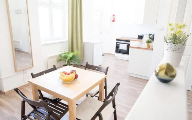N28 Studio Next To Andrassy Boulevard.