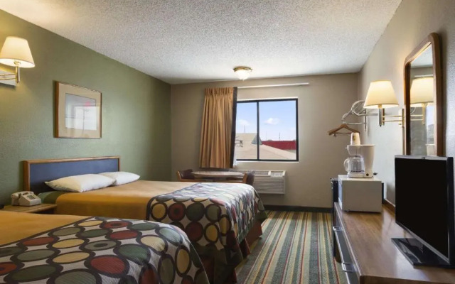 Super 8 by Wyndham Blackwell