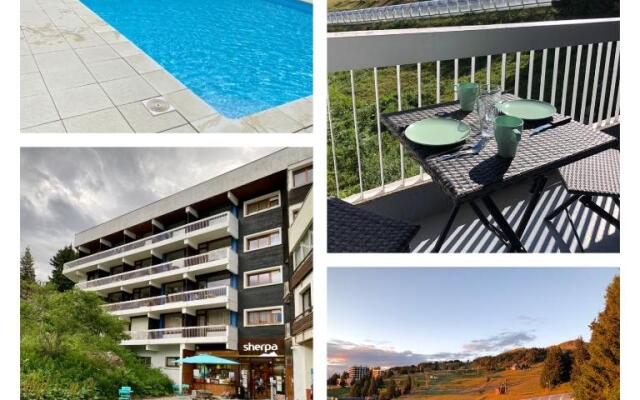 Chamrousse 1750, Le Bellevue 427, centre station