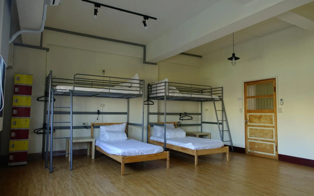 Chiayi Petite Hostel