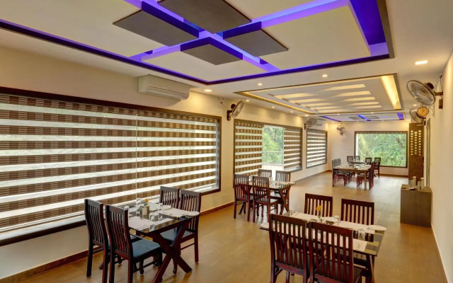 Nadhiyoram River Retreat