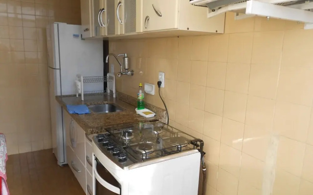 Gohouse - Pontoes 703