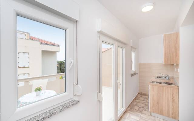 Studio Apartments Near Center 2