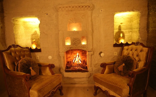Unicorn Cave Hotel