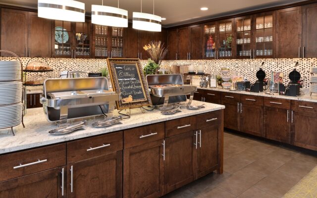 Homewood Suites by Hilton Cincinnati Mason