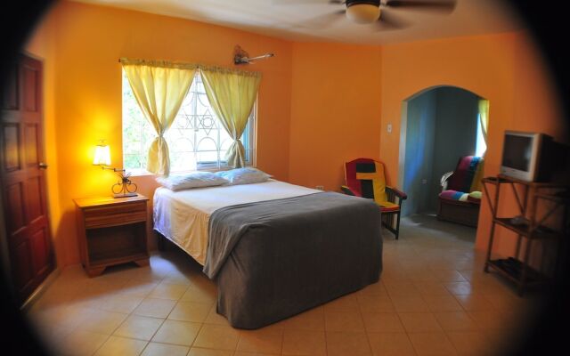 Jah Freedom Inn Negril