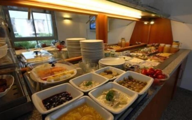 Alfa Hotel