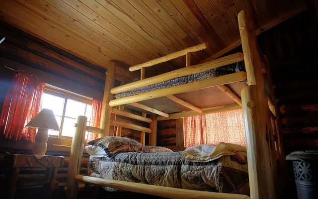 South Fork Mountain Lodge