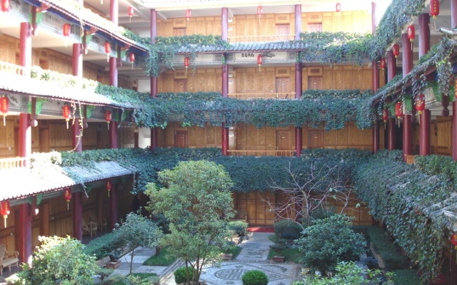 Golden Spring Hotel Lijiang