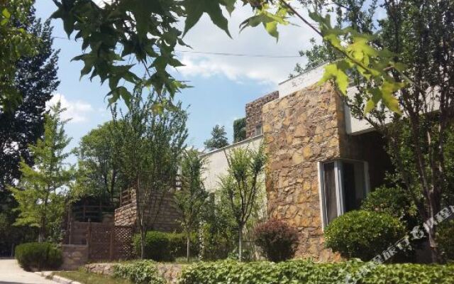 Jinan Niya Holiday Hotel