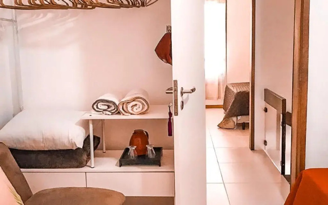 Pitaya Beach House - Charming Village By the Sea