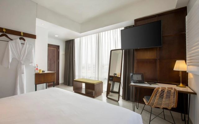 Kampi Hotel Tunjungan – Surabaya