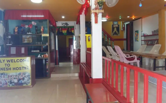 Om Ganesh Hostel - Adults Only