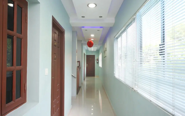 OYO 4662 Apartment Navalur