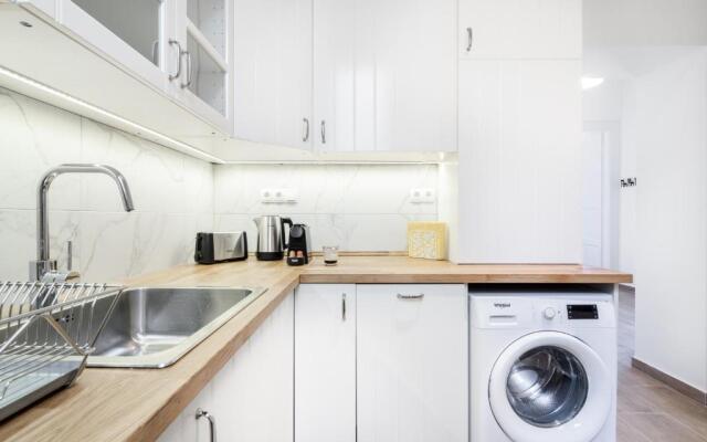 BpR Blooming Design Home with A/C