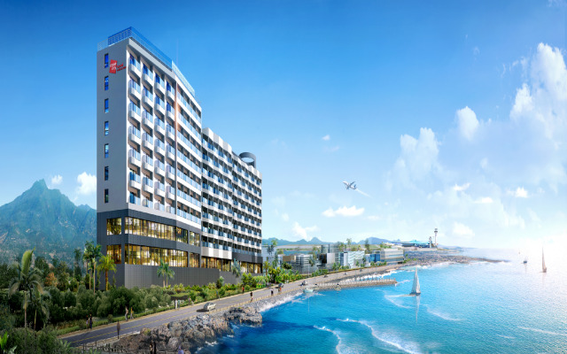 CO-OP City Hotel Harborview