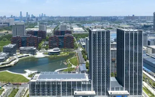 Wuxi Seaview One International Grand Hotel