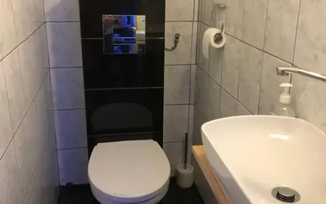 Tanie Pokoje Blisko Lotniska