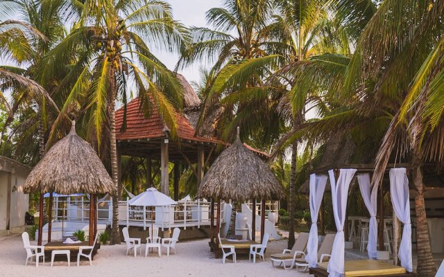 Marine Beach Club & Hotel By Tequendama