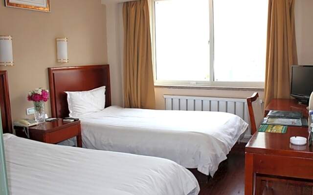 GreenTree Inn Yantai South Street Hotel