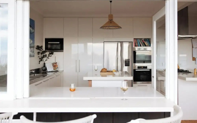 Bannisters Beach House