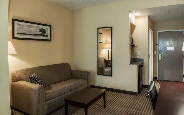 Comfort Suites Lafayette University Area