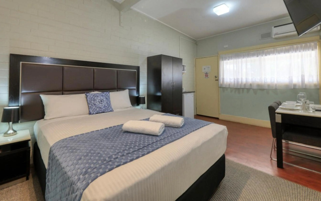 Rose City Motor Inn – Guest Rooms – Benalla