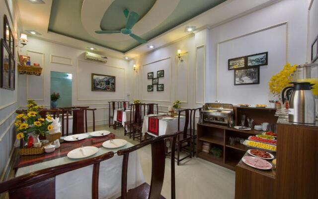 Camel City Hotel