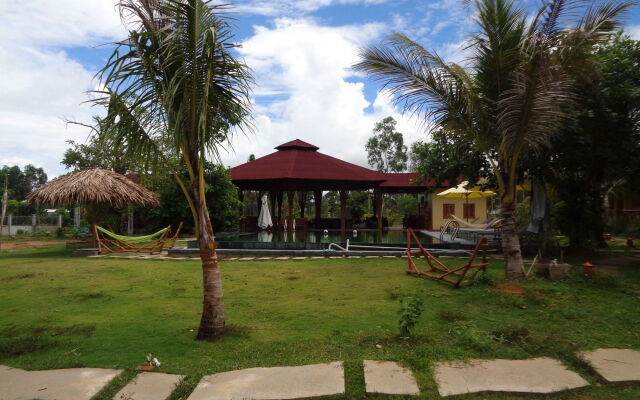 Ninila Fruit Farm Bungalow