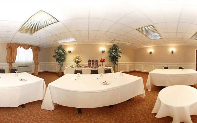 Doubletree By Hilton Hotel Nanuet