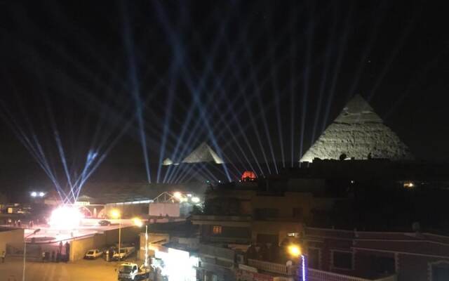 The Pyramids Inn Cheops
