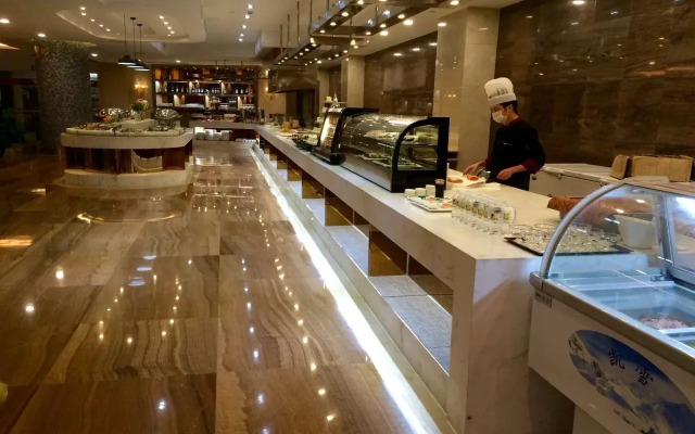 Grand Continental Hotel