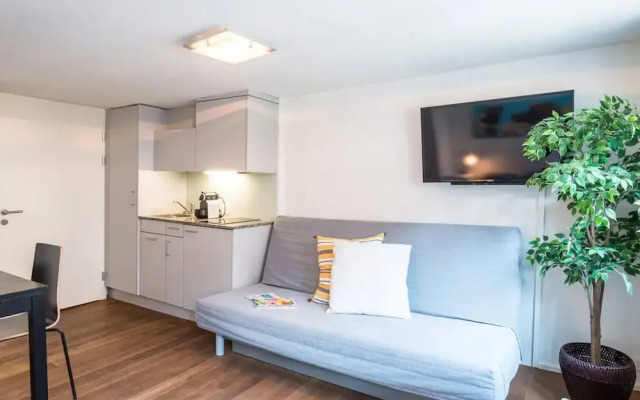ZH Schmidgasse I - Hitrental Apartment