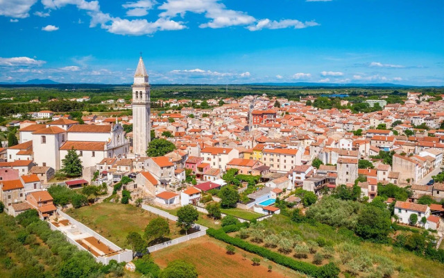 Nice Home in Vodnjan With Wifi and 2 Bedrooms