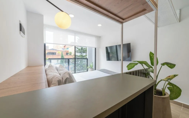 Oliving in Laureles by Wynwood House