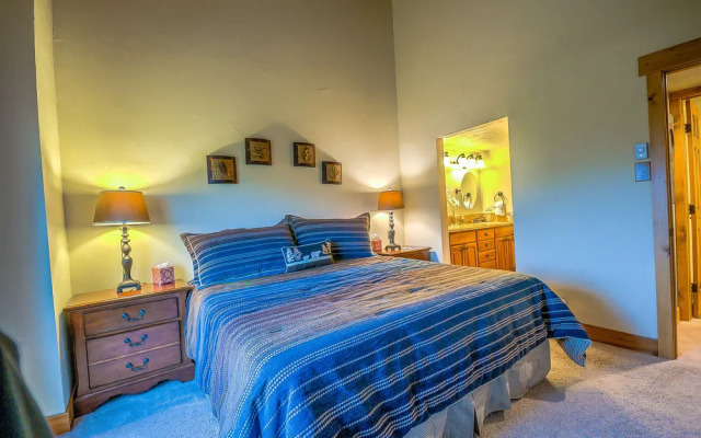 The Rockies by Retreatia