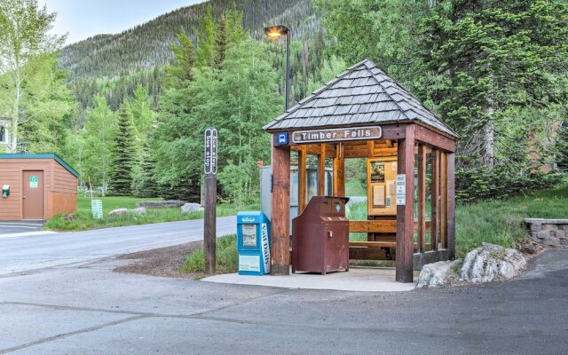 Mountain-view Vail Condo w/ Balcony + Gas Grill!