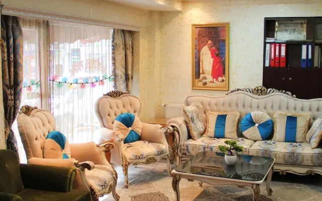 K Royal Hotel Old City