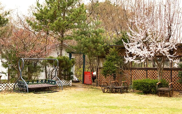 Ganghwa Byeolbitsok-euro Pension