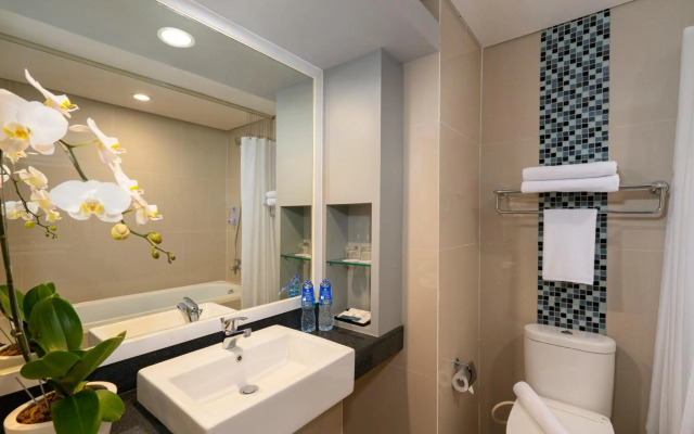 BATIQA Hotel & Apartments Karawang