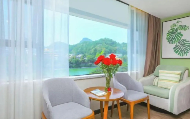Immersing Hotel Guihu Branch